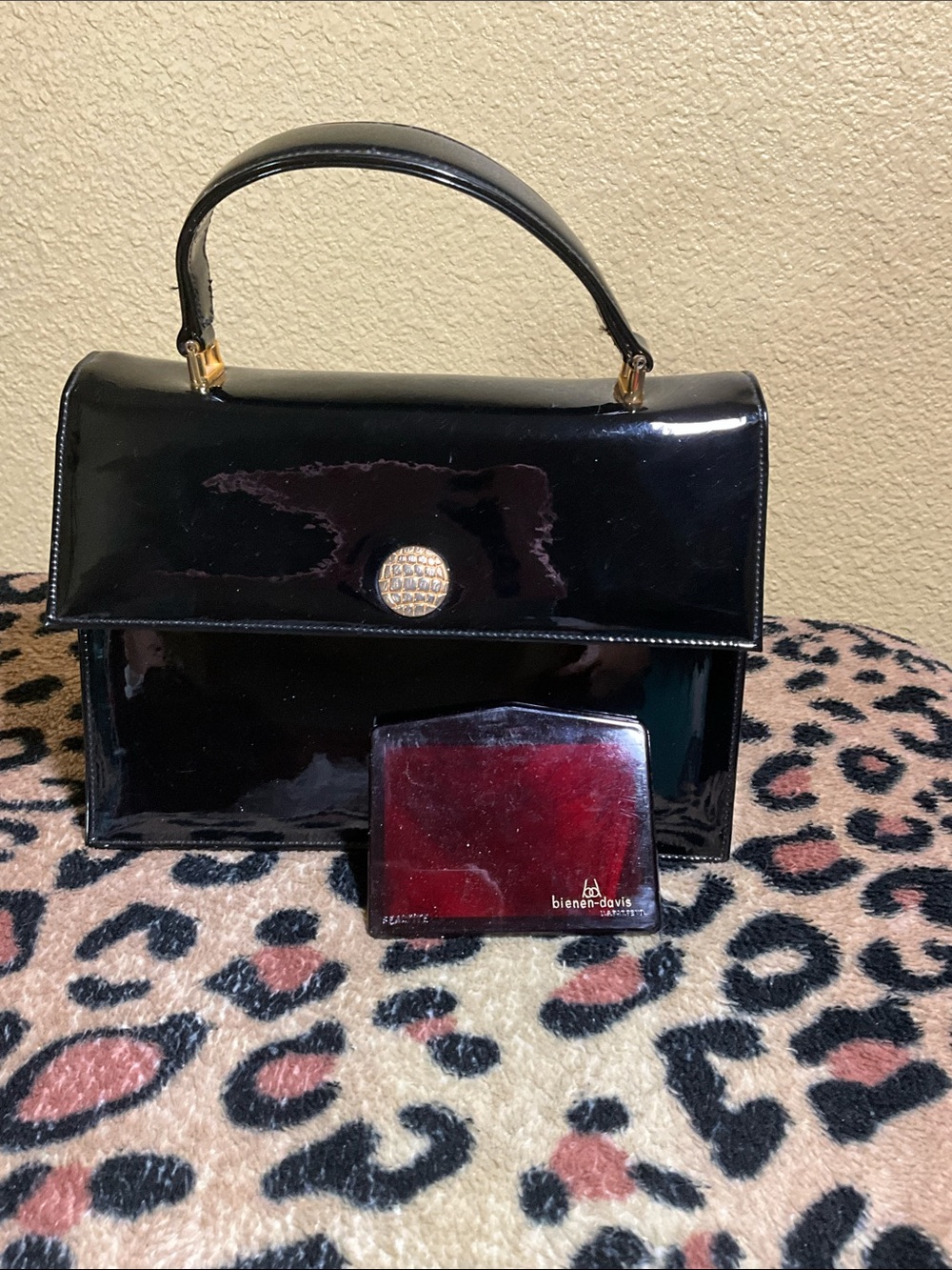 Vintage Bienen-Davis Black Patent Leather Top Handle Handbag with mirror